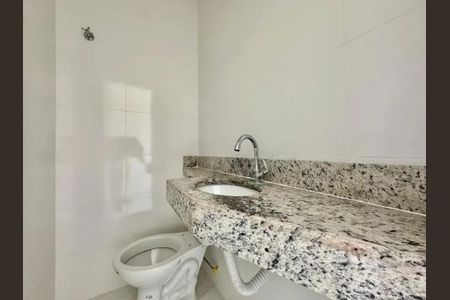 Casa à venda com 110m², 2 quartos e 1 vaga