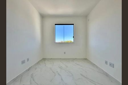 Casa à venda com 110m², 2 quartos e 1 vaga