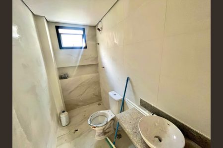 Apartamento à venda com 135m², 4 quartos e 2 vagasBanheiro
