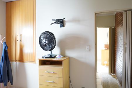 Casa à venda com 300m², 2 quartos e 2 vagasQuarto 2