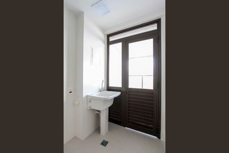 Apartamento à venda com 96m², 3 quartos e 2 vagasÁrea de serviço