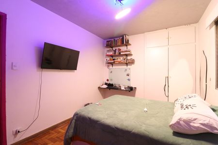 Casa à venda com 192m², 4 quartos e 2 vagasQuarto 3