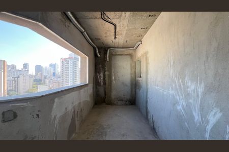 Apartamento à venda com 663m², 3 quartos e 6 vagas Apartamento à venda com 663m², 3 quartos e 6 vagasÁrea de Serviço