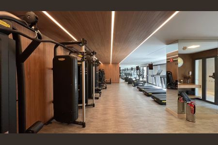 Apartamento à venda com 663m², 3 quartos e 6 vagas Apartamento à venda com 663m², 3 quartos e 6 vagasAcademia