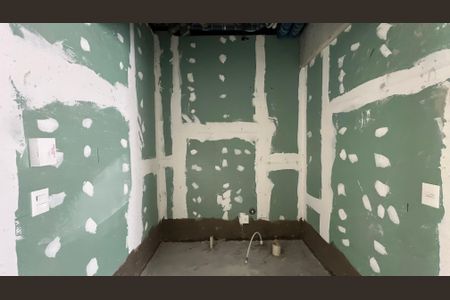 Apartamento à venda com 663m², 3 quartos e 6 vagas Apartamento à venda com 663m², 3 quartos e 6 vagasCozinha / lavabo