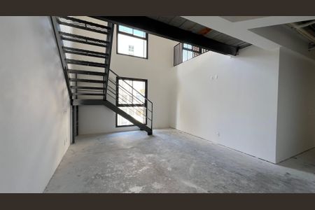 Apartamento à venda com 663m², 3 quartos e 6 vagas Apartamento à venda com 663m², 3 quartos e 6 vagasSala