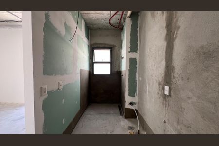 Apartamento à venda com 663m², 3 quartos e 6 vagas Apartamento à venda com 663m², 3 quartos e 6 vagasBanheiro da Suíte 3