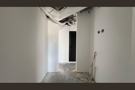 Apartamento à venda com 663m², 3 quartos e 6 vagas Apartamento à venda com 663m², 3 quartos e 6 vagasCozinha auxiliar