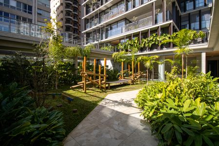 Apartamento à venda com 319m², 3 quartos e 3 vagasÁrea comum - Playground