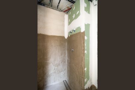 Apartamento à venda com 209m², 3 quartos e 3 vagasBanheiro da Suíte 2