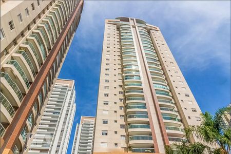Apartamento para alugar com 274m², 3 quartos e 4 vagasFachada