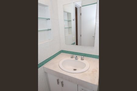 Apartamento para alugar com 274m², 3 quartos e 4 vagasBanheiro da Suíte 2