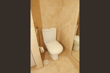 Apartamento para alugar com 274m², 3 quartos e 4 vagasBanheiro da Suíte 1