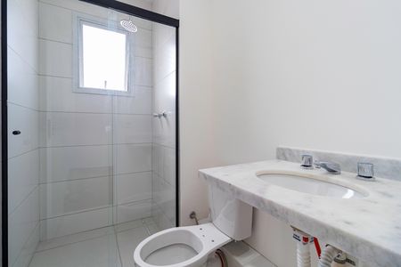 Banheiro de apartamento à venda com 2 quartos, 74m² em Vila Andrade, São Paulo