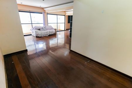 Apartamento para alugar com 160m², 4 quartos e 4 vagasSala 2