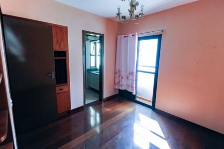 Apartamento para alugar com 160m², 4 quartos e 4 vagasSuíte 1