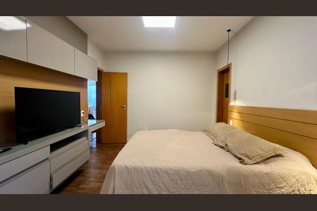 Apartamento à venda com 126m², 2 quartos e 3 vagasSuíte