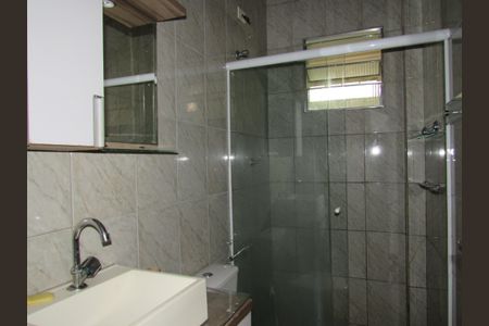 Casa para alugar com 90m², 2 quartos e sem vagaBanheiro Social