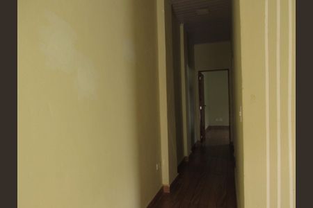 Casa para alugar com 90m², 2 quartos e sem vagaCorredor