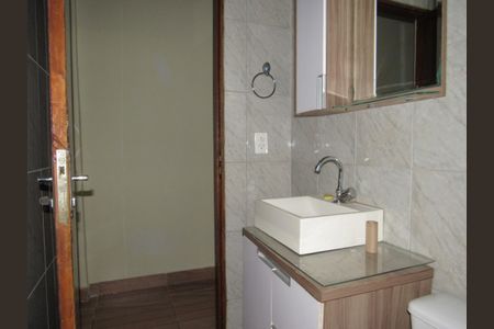 Casa para alugar com 90m², 2 quartos e sem vagaBanheiro Social