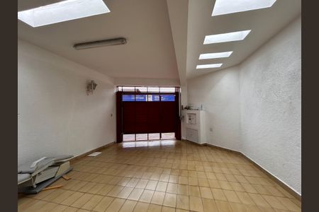 Casa à venda com 125m², 3 quartos e 3 vagasGaragem