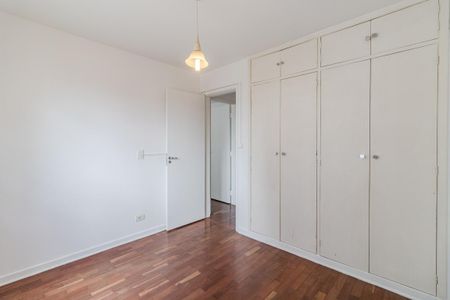 Apartamento à venda com 97m², 3 quartos e 1 vagaQuarto 2