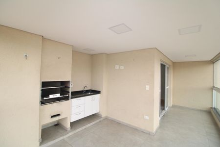 Apartamento à venda com 114m², 3 quartos e 4 vagasSala - Varanda