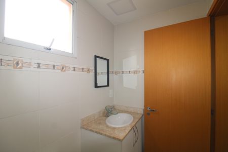 Apartamento à venda com 114m², 3 quartos e 4 vagasBanheiro Suíte 3