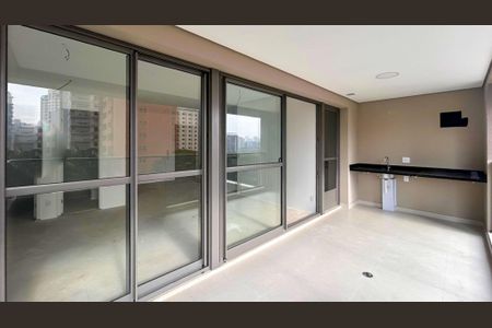 Apartamento à venda com 81m², 2 quartos e 1 vagaVaranda