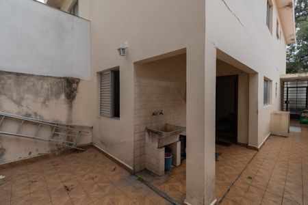 Casa para alugar com 230m², 3 quartos e 1 vaga Casa para alugar com 230m², 3 quartos e 1 vagaÁrea de Serviço