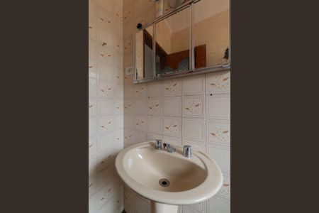 Casa para alugar com 230m², 3 quartos e 1 vaga Casa para alugar com 230m², 3 quartos e 1 vagaBanheiro 1