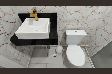 Apartamento para alugar com 41m², 2 quartos e 1 vaga Apartamento para alugar com 41m², 2 quartos e 1 vagaBanheiro