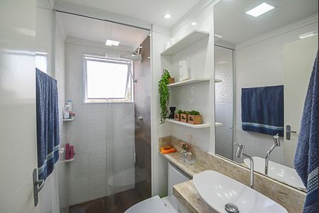 Apartamento à venda com 48m², 2 quartos e 1 vagaBanheiro Social
