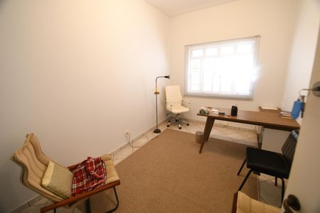 Casa à venda com 450m², 5 quartos e 2 vagasCasa 2 - Quarto 3