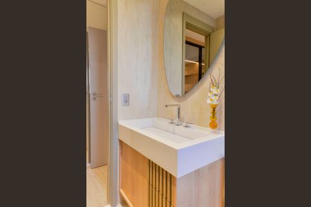 Apartamento à venda com 81m², 2 quartos e 1 vaga Apartamento à venda com 81m², 2 quartos e 1 vagaBanheiro