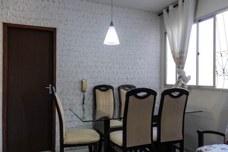 Apartamento à venda com 59m², 2 quartos e 1 vaga Apartamento à venda com 59m², 2 quartos e 1 vagaSala