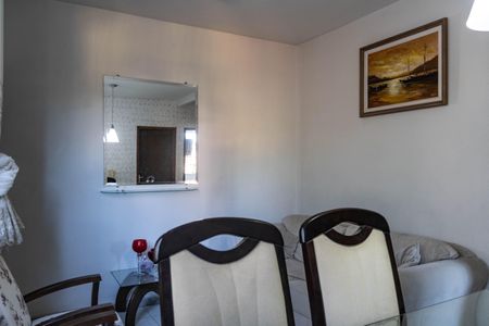 Apartamento à venda com 59m², 2 quartos e 1 vaga Apartamento à venda com 59m², 2 quartos e 1 vagaSala