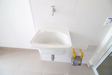 Apartamento à venda com 79m², 2 quartos e 1 vagaÁrea de Serviço