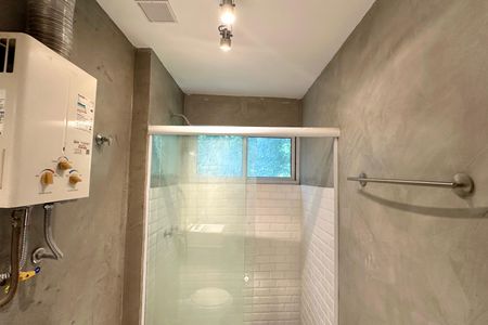 Apartamento à venda com 60m², 1 quarto e 1 vaga Apartamento à venda com 60m², 1 quarto e 1 vagaBanheiro da Suíte