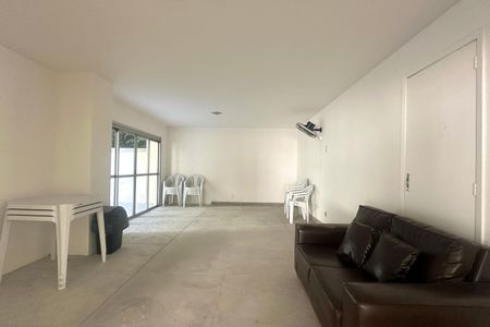 Apartamento à venda com 60m², 1 quarto e 1 vaga Apartamento à venda com 60m², 1 quarto e 1 vagaÁrea comum - Salão de festas