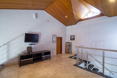 Casa de condomínio para alugar com 232m², 3 quartos e 2 vagasSala 2