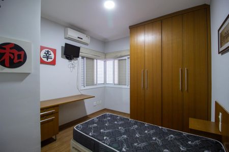 Casa de condomínio para alugar com 232m², 3 quartos e 2 vagasQuarto 1