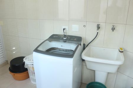 Casa à venda com 358m², 3 quartos e 4 vagasÁrea de Serviço