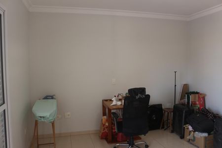 Casa à venda com 358m², 3 quartos e 4 vagasQuarto 2