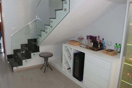 Casa à venda com 358m², 3 quartos e 4 vagasSala