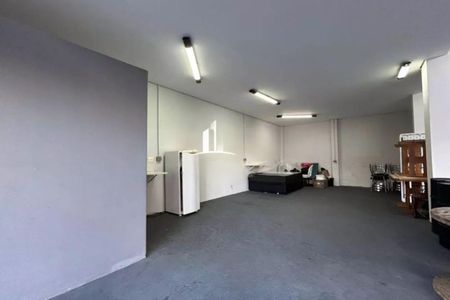 Casa à venda com 358m², 3 quartos e 4 vagasPorão