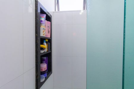 Apartamento à venda com 58m², 2 quartos e 1 vagaBanheiro Social