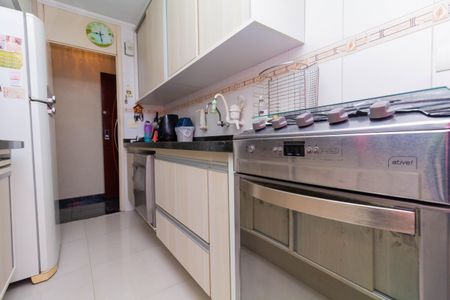 Apartamento à venda com 58m², 2 quartos e 1 vagaCozinha