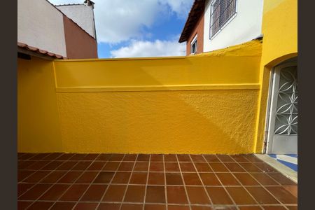 Casa à venda com 80m², 2 quartos e 1 vagaQuintal