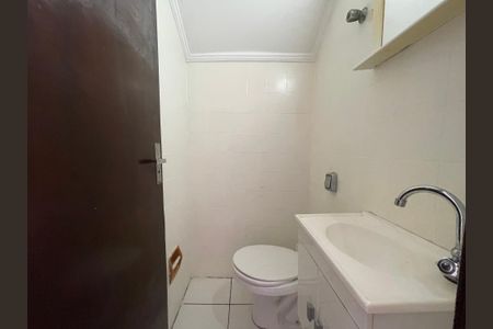 Casa à venda com 80m², 2 quartos e 1 vagaLavabo